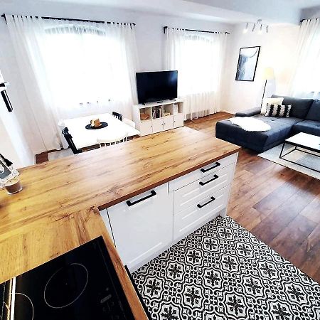 Apartman Linda - Velka Lomnica Ngoại thất bức ảnh
